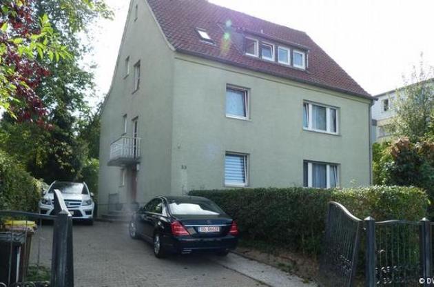 Депутат Розенблат в Германии сдает в аренду полдома, чтобы выплатить ипотеку