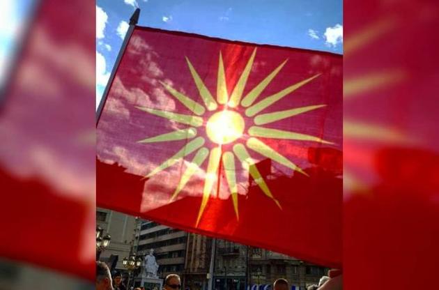 Парламент Македонии обошел вето президента на переименование страны