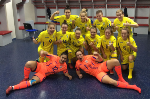 Женская студенческая сборная Украины по футзалу взяла "серебро" ЧМ, мужская - "бронзу"