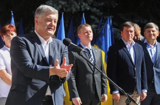Порошенко обратился к украинцам на оккупированных территориях