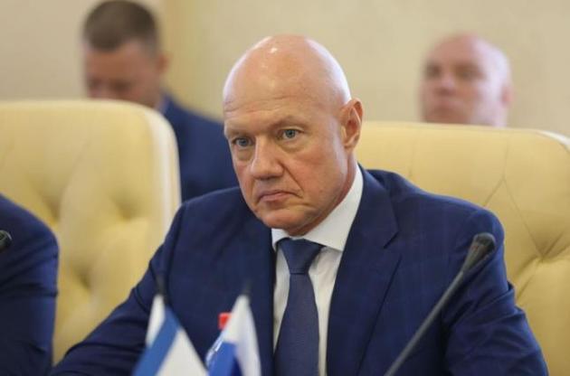 Нахлупіна звинувачують у пособництві окупантам Криму