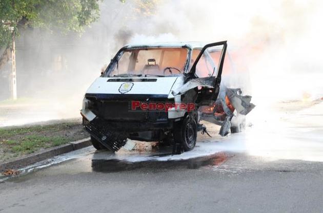 Взрыв микроавтобуса в Каменском расследуют как покушение на убийство