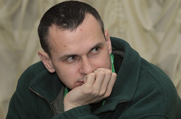 Адвокат Сенцова не любить пліток, але цю інформацію не зміг залишити без уваги