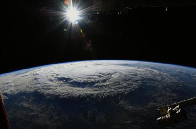 Астронавт NASA сделал снимок урагана "Флоренс" из космоса
