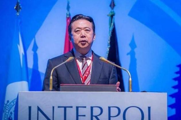 Задержанный в Китае глава Интерпола подал в отставку