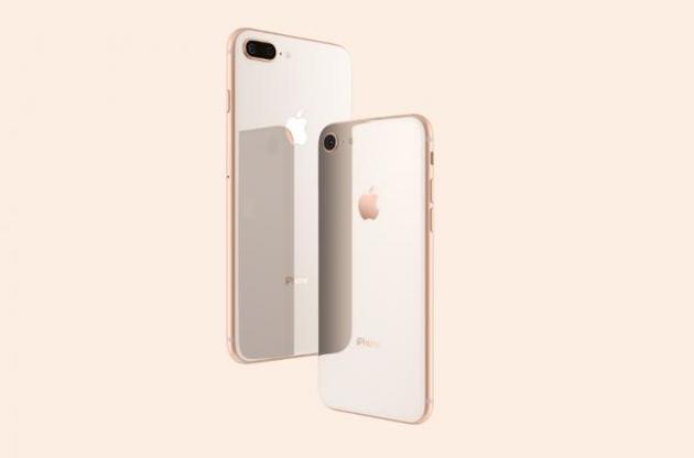 Apple починит неисправные iPhone 8 бесплатно