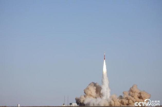 У Китаї провалився перший запуск комерційної ракети-носія