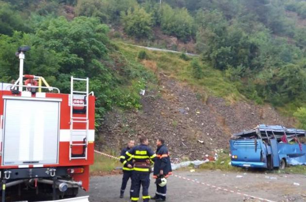 Жители страны обвинили правительство в массовом мошенничестве при строительстве дорог