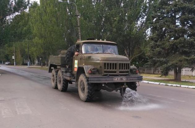 У Херсонській області відмили 300 кілометрів доріг від викидів кримського заводу