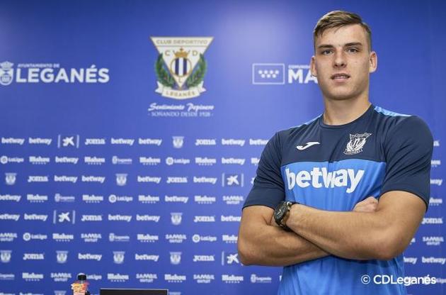 Лунин будет играть в &quot;середняке&quot; Примеры