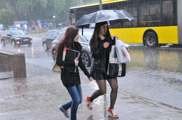 С понедельника западе и юге Украины будут дожди