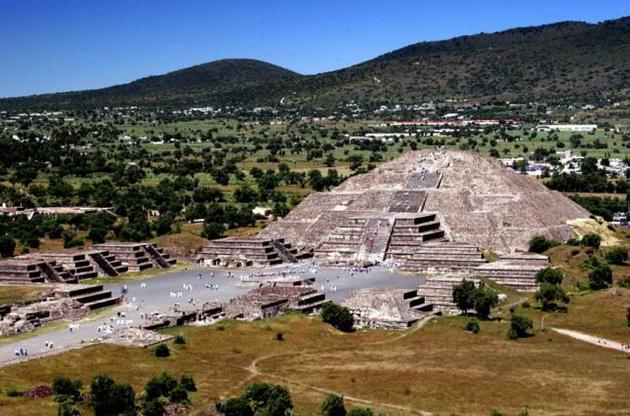 Археологи обнаружили тоннель под древней пирамидой в Мексике
