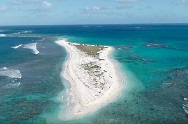 Остров Восточный погрузился под воду