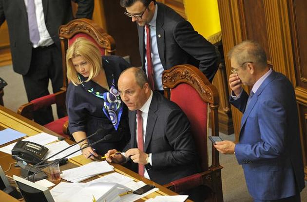 Питання по особливому статусу Донбасу буде вирішуватися на міжнародних переговорах.