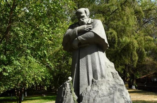 В Ереване открыли памятник Шевченко