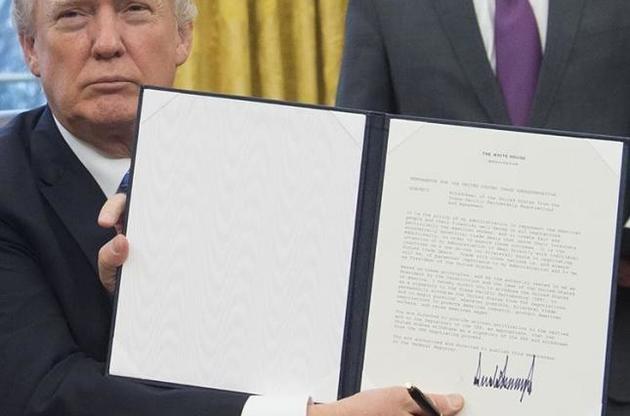 Трамп издал указ перед началом кампании по промежуточным выборам в Конгресс США