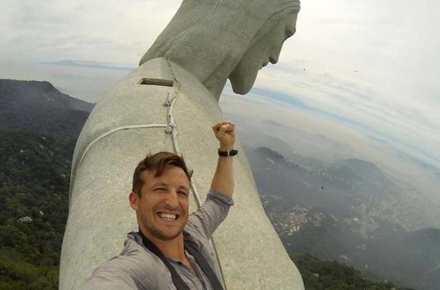 В погоне за эффектным кадром люди погибали под колесами поезда, разбивались, упав с высоты, а также тонули