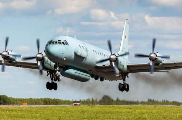 У Сирії під час відбиття нальоту ізраїльських ВПС зник російський літак