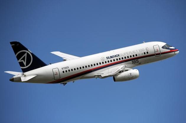 Бельгійська авіакомпанія відмовилася від російських літаків Sukhoi SuperJet