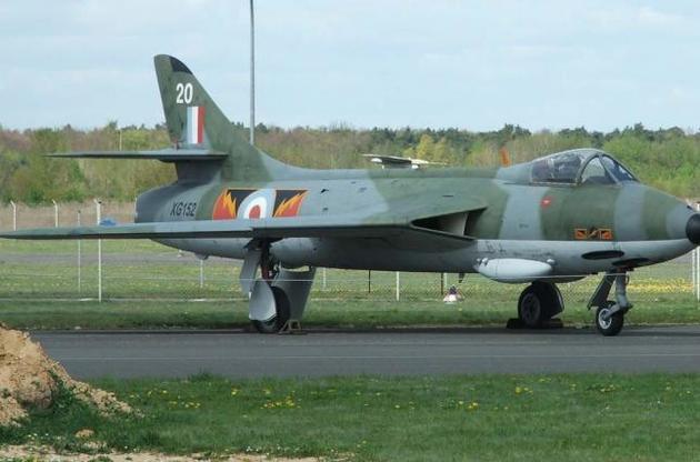 Hawker Hunter - в Європі велика частина цих літаків давно виведена з експлуатації