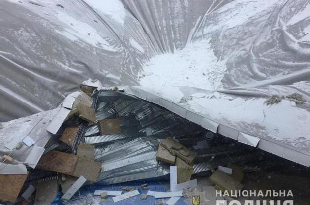 Обрушение крыши спорткомплекса в Киевской области: полиция задержала трех подозреваемых