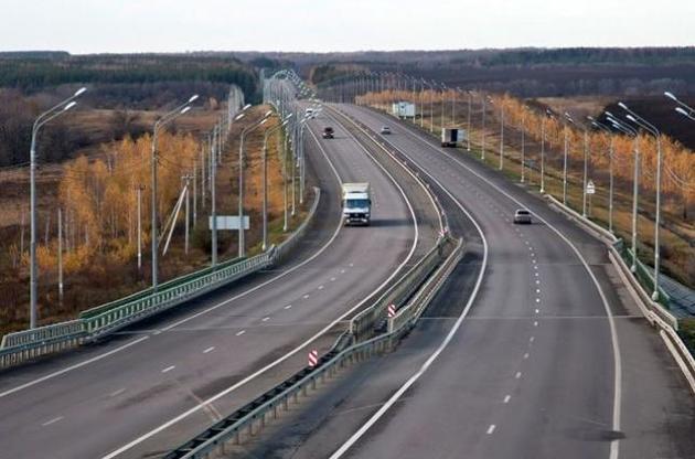 З наступного понеділка в Україні відновлять контроль швидкості на дорогах