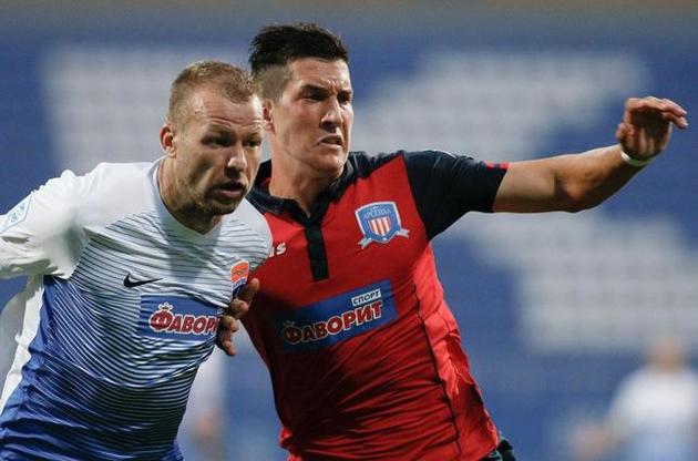 "Мариуполь" остается в первой шестерке