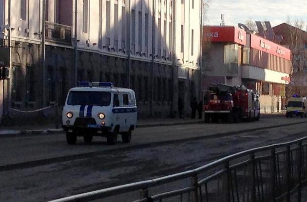 Біля будівлі ФСБ в Архангельську пролунав вибух, є поранені й загиблий