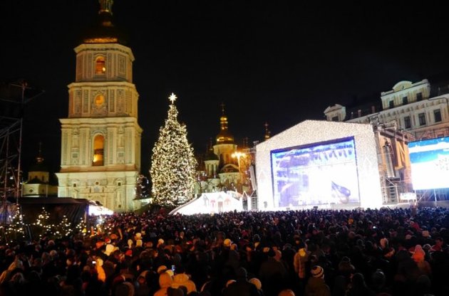 Новогодние праздники на Софийской площади: график концертов