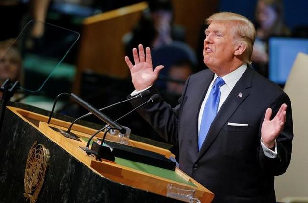 Трамп закликав Гондурас зупинити потік мігрантів в США