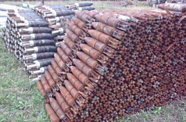 Дефицитные боеприпасы - основная номенклатура горевших складов, что не может не навести на размышления