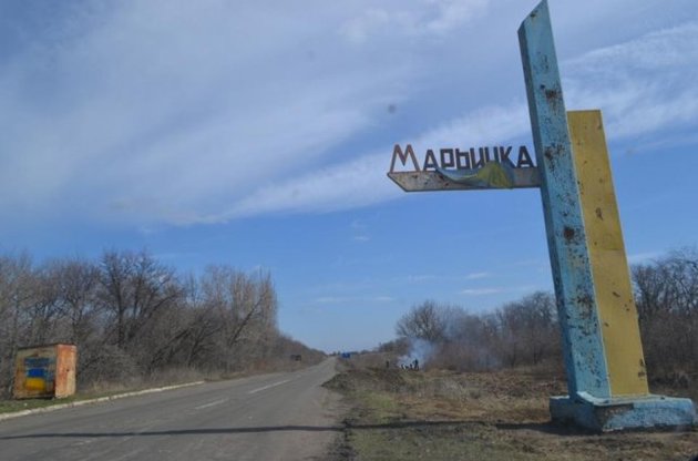 Боевики в Донбассе ранили мирного жителя Марьинки