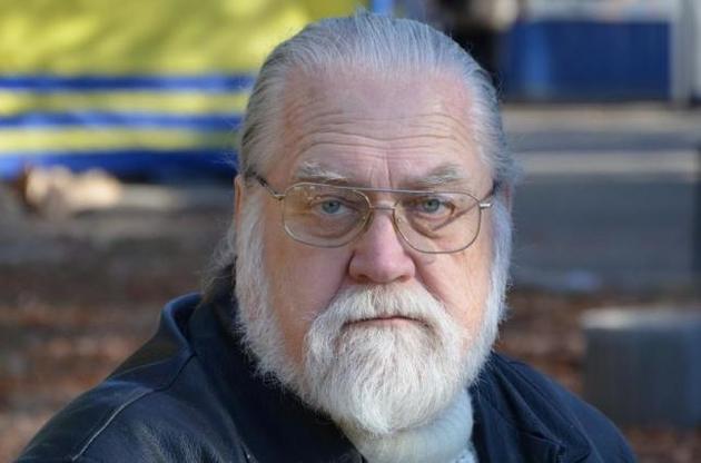 Богдан Жолдак писав сценарії для кіно, працював ведучим на радіо і телебаченні