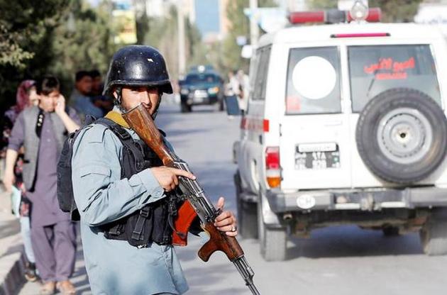 В Кабуле террористы атаковали министерство