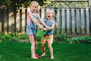 Чи треба  вчити дитину  давати здачі?