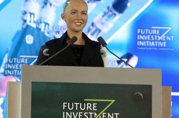 Это первый визит робота в Украину