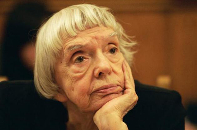 Алексєєва стала одним із засновників Московської Гельсінської групи в 1976 році