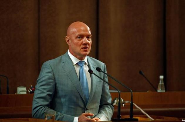 Нахлупина назначили на должность зама Аксенова в январе 2016 года