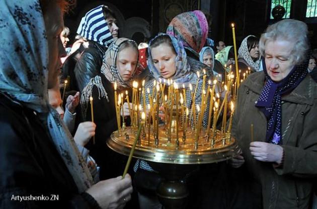 Майже 20% українців не підтримують ідею створення єдиної Православної церкви