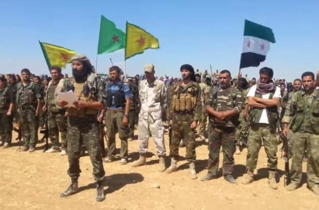 Курдські формування назвали виведення військ США з Сирії ударом у спину