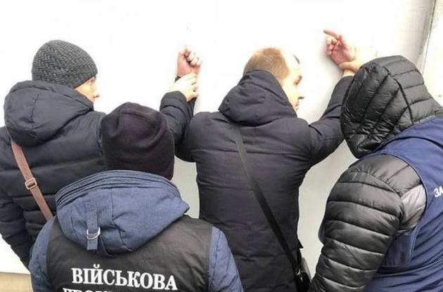 Посадовець вимагав 35 тисяч гривень