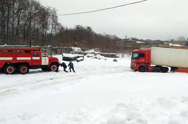 В Запорожской области из-за погоды ограничили движение на нескольких трассах