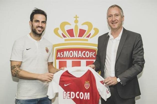 "Монако" объявил о трансфере игрока "Челси" Фабрегаса