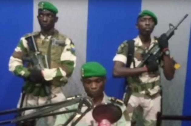 В Габоне военные заявили о захвате власти, в правительстве отрицают