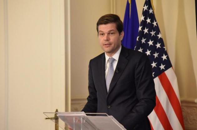 Весс Мітчелл відповідав у Держдепартаменті за європейський напрям зовнішньої політики США