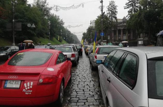 С начала года в Украину завезли около 500 тыс. автомобилей на еврономерах - Южанина