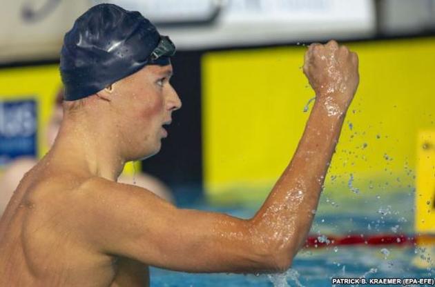 Украинский пловец Романчук выиграл этап Кубка мира в Токио