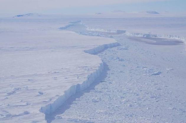 NASA розповіло про появу нового великого айсберга в Антарктиді