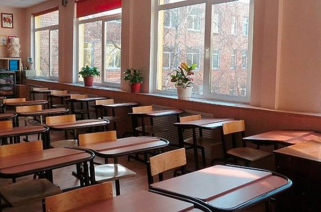 Черкасские и полтавские школьники ушли на каникулы раньше