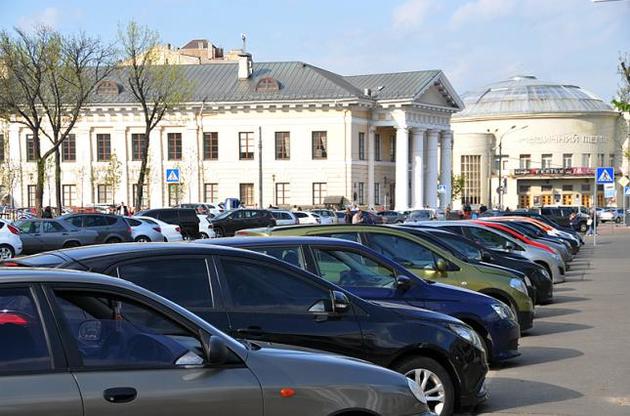 В Киеве с 1 февраля начинают работать инспекторы по парковке: что нужно знать
